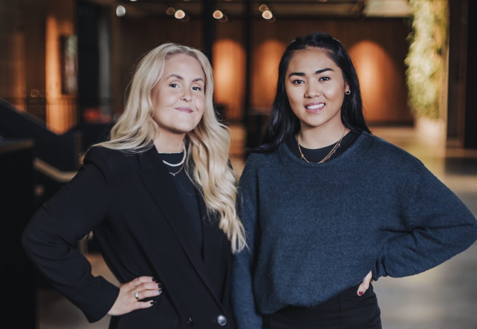 Ezze – Þóra Ólafsdóttir & Donna Cruz (3)-min Ezze - Þóra Ólafsdóttir & Donna Cruz (3)-min