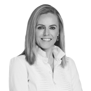 Þóra Eggertsdóttir, Chief Financial Officer, Icelandia (1)