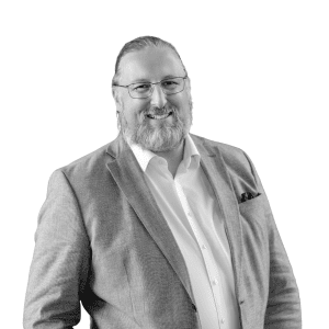 Andrew Falconbridge-Ex ýmislegt hjá Alvotec