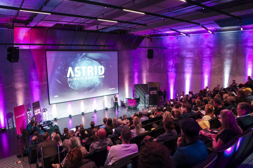 2-Asta-Olga-Magnusdottir-stofnandi-Astrid-heldur-lyftukynningu