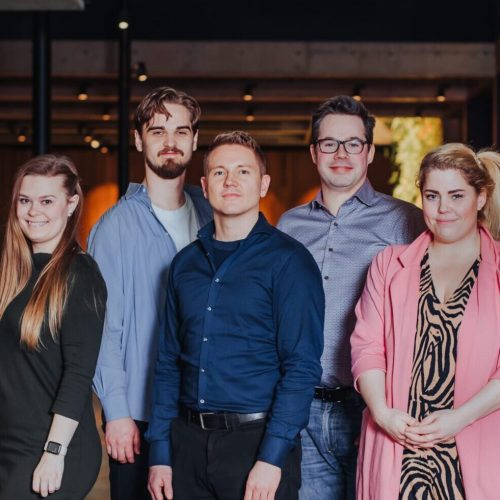 Soultech - Bryndís Jóhannsdóttir, Stefán Ólafsson, Davíð Haraldsson, Pétur Örn Jónsson & Hrefna Líf ÓIafsdóttir (1)-min